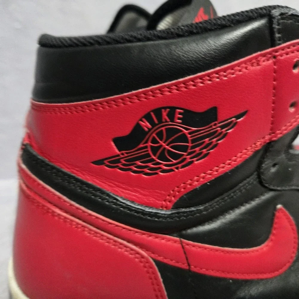 Nike Air Jordan 1 Retro OG High Banned Bred Sz 12 Red & Black